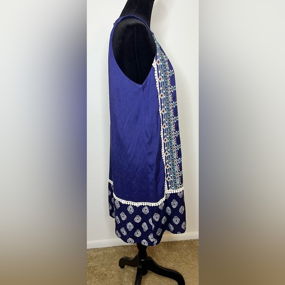 Women's THML Navy Blue Embroidered Halter Shift Dress boho resort wear Small EUC - Picture 3 of 9